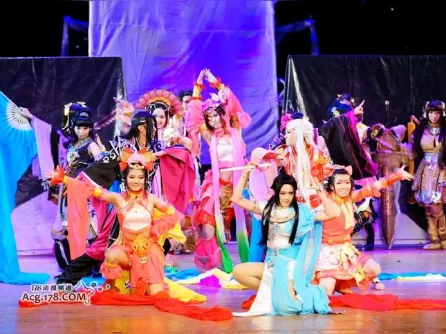 上午大會閉幕下午就放《哪吒2》