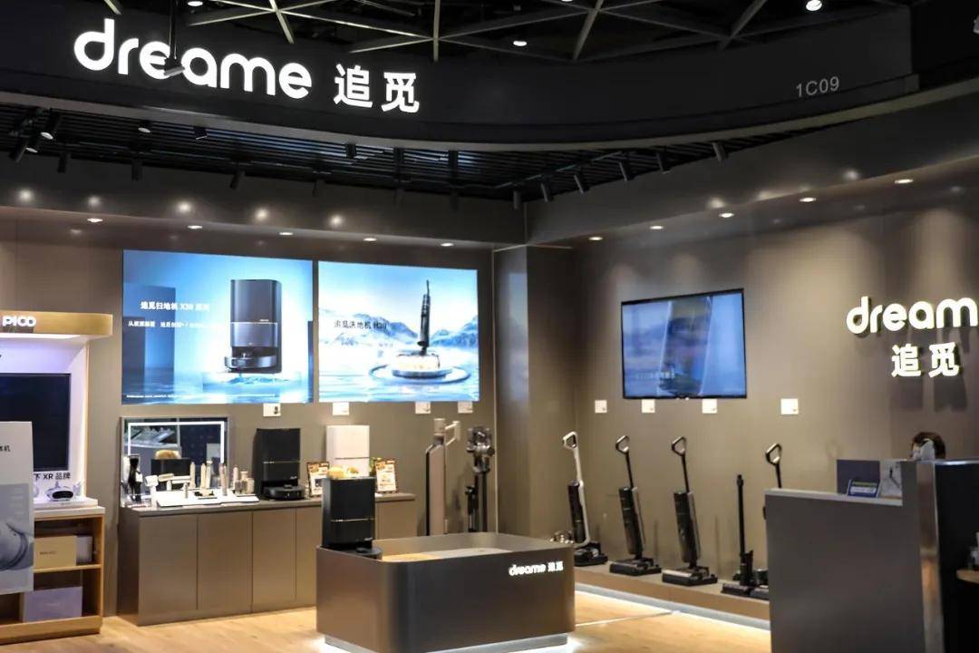 外觀酷似勞斯萊斯庫里南,追覓首款旗艦SUV實車亮相