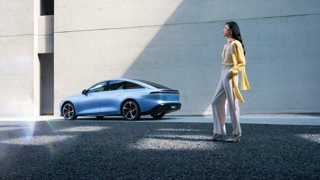 盛宴啟幕引期待 東風(fēng)風(fēng)行亮相武漢網(wǎng)球公開賽