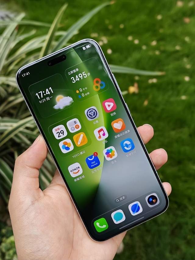 榮耀Magic 8 Pro發布:配備7200mAh電池!