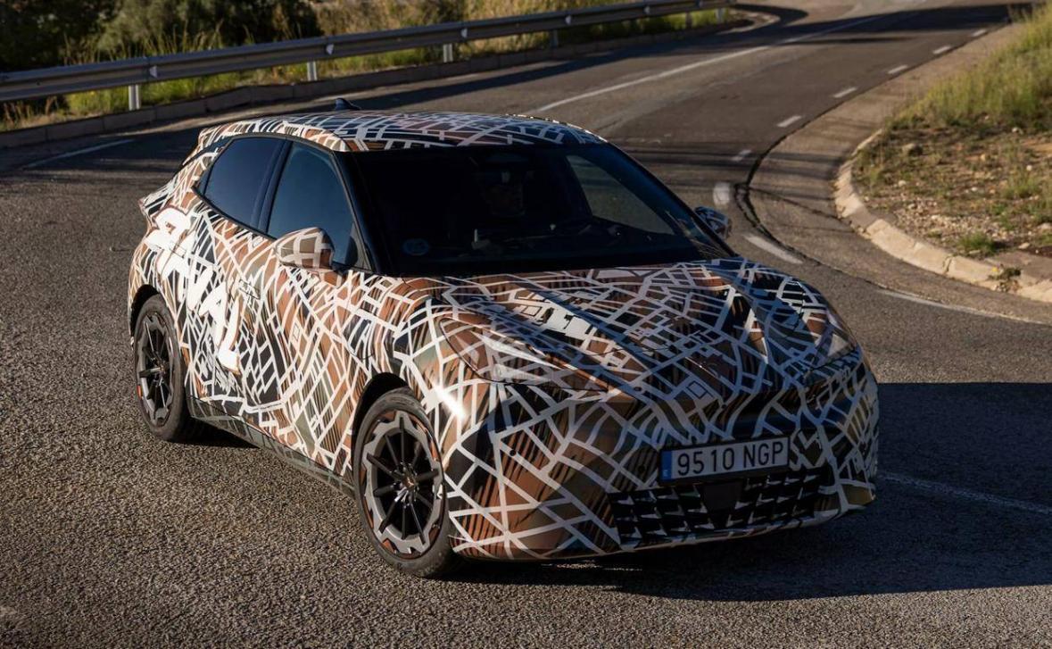 Cupra Raval預告圖發布:基于MEB+平臺打造,2026年初上市演繹純電小車新精彩
