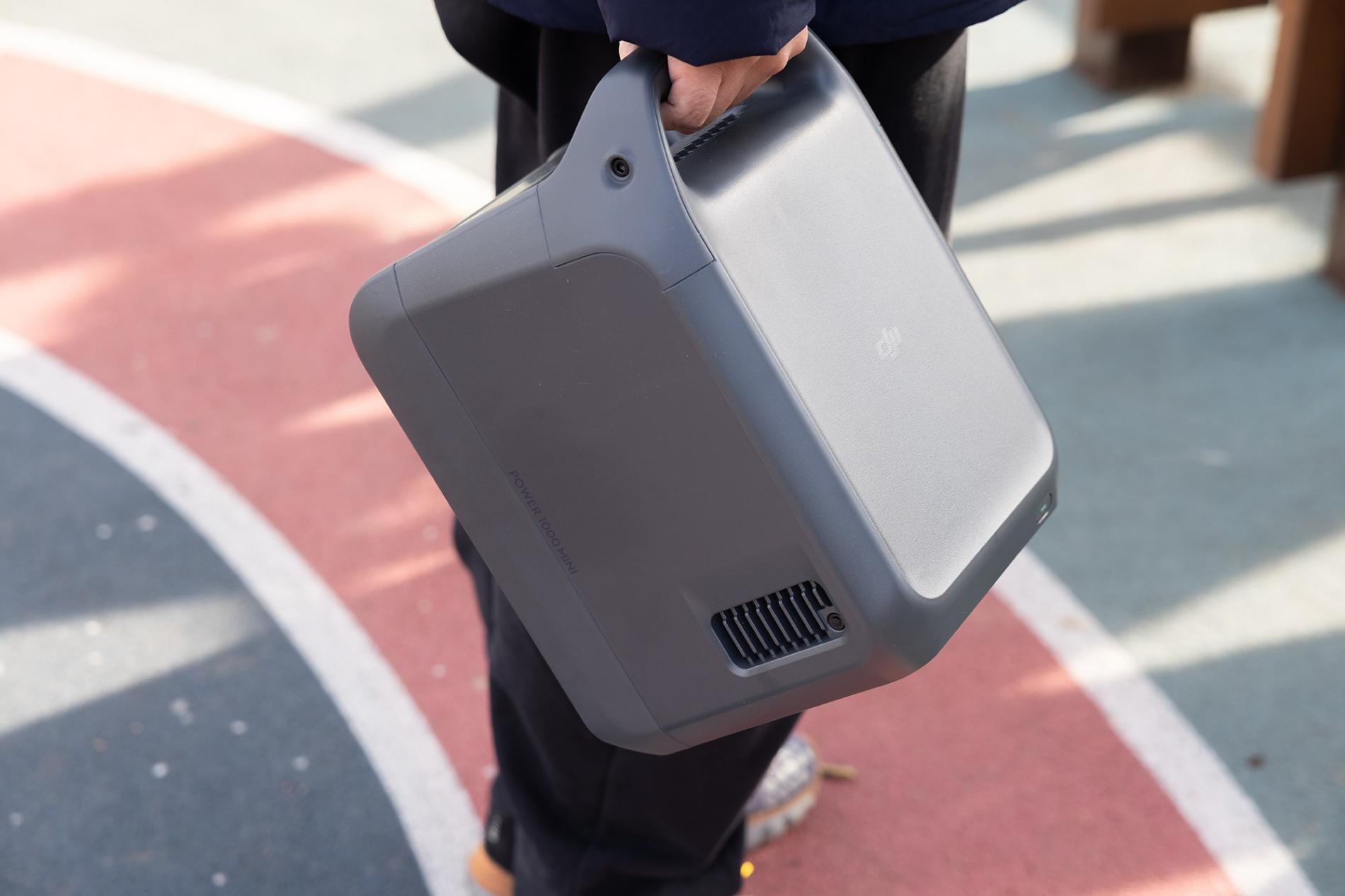 戶外備電最優(yōu)之選 大疆DJI Power 1000 Mini評(píng)測(cè)